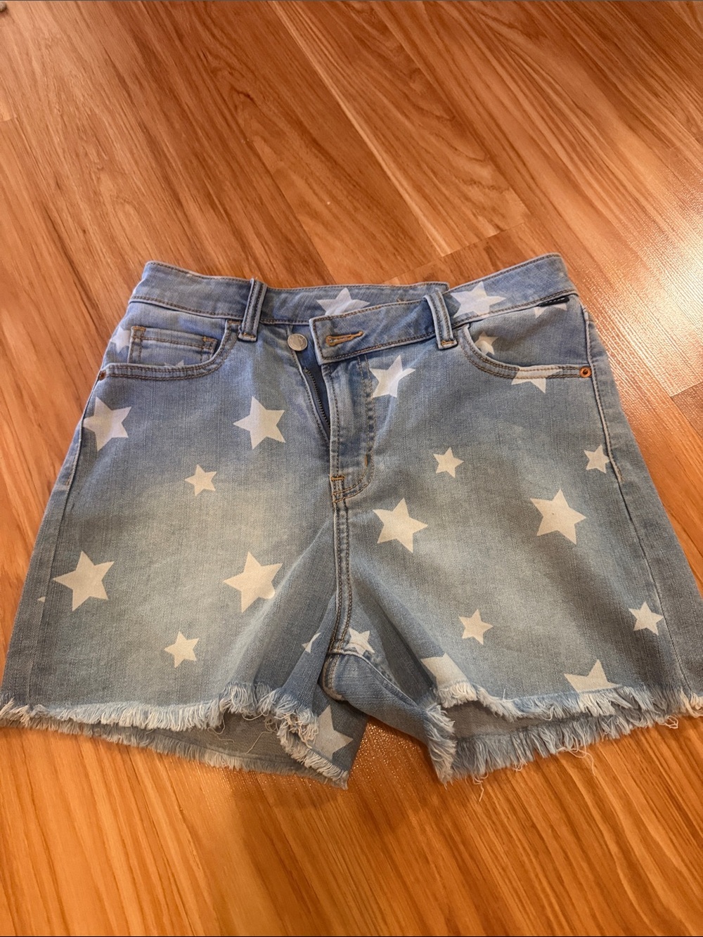 Cello Light Blue Star Denim Cutoff Shorts